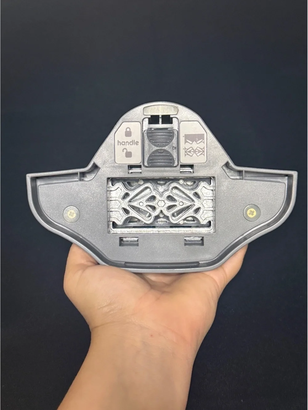 Bracket Decorative Paper Punch Cutter